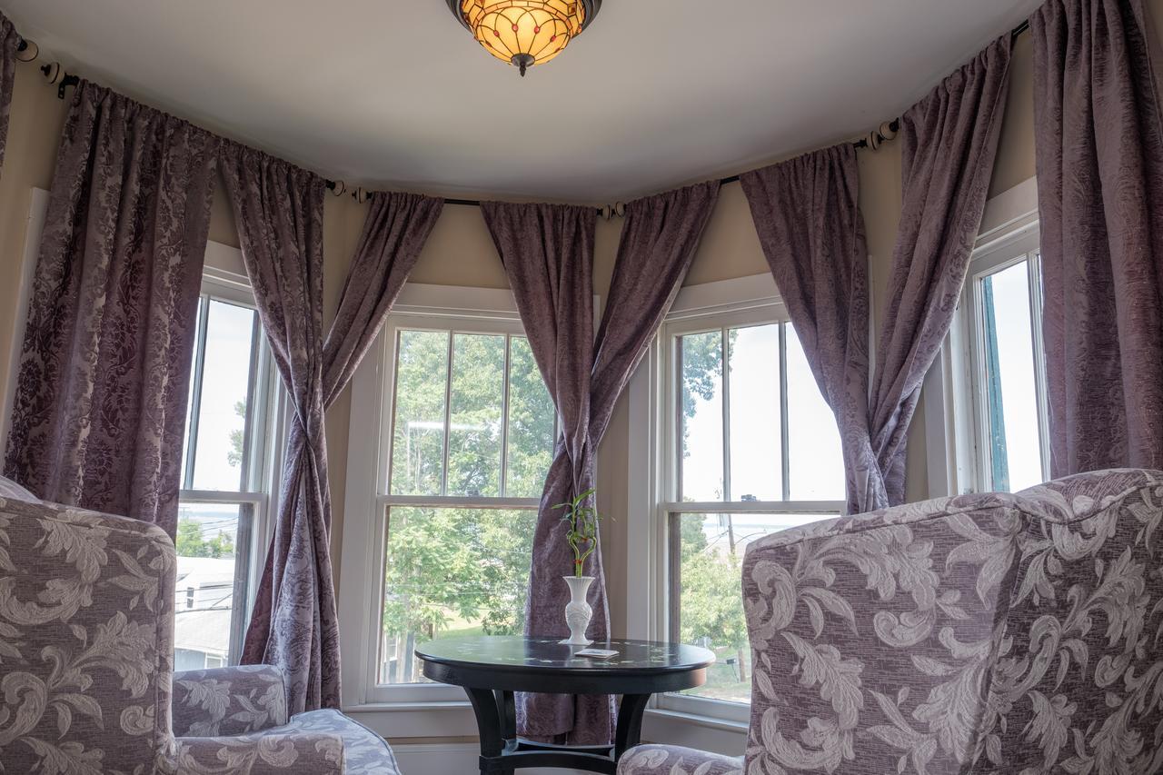 Dennison Street Inn, B & B Colonial Beach Kültér fotó